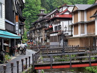 銀山温泉