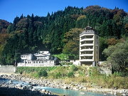 山峡のいで湯小滝温泉